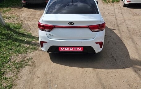 KIA Rio IV, 2018 год, 810 000 рублей, 14 фотография