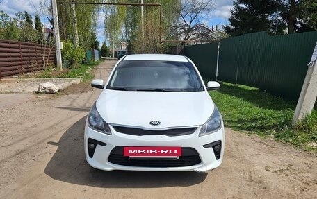 KIA Rio IV, 2018 год, 810 000 рублей, 21 фотография