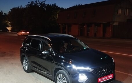 Hyundai Santa Fe IV, 2019 год, 3 000 000 рублей, 3 фотография