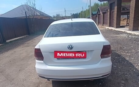 Volkswagen Polo VI (EU Market), 2015 год, 750 000 рублей, 6 фотография