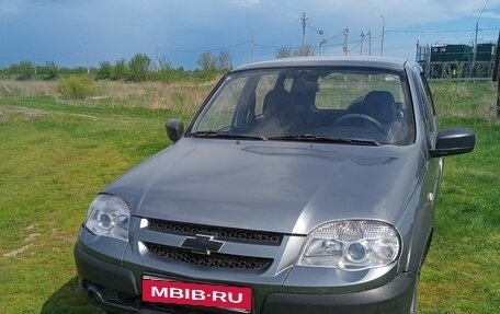 Chevrolet Niva I рестайлинг, 2012 год, 420 000 рублей, 5 фотография