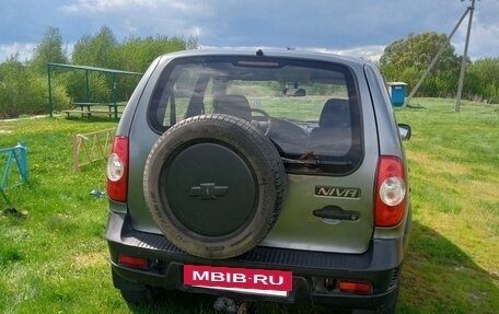 Chevrolet Niva I рестайлинг, 2012 год, 420 000 рублей, 7 фотография