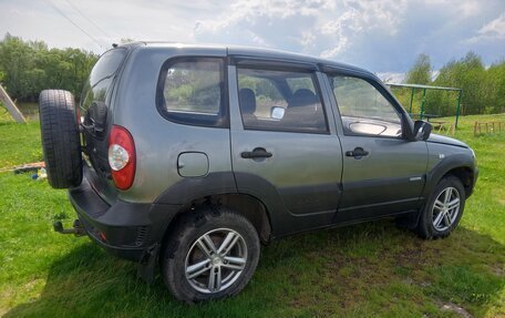 Chevrolet Niva I рестайлинг, 2012 год, 420 000 рублей, 9 фотография