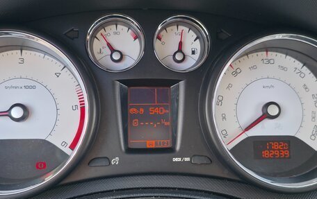 Peugeot 408 I рестайлинг, 2013 год, 800 000 рублей, 5 фотография