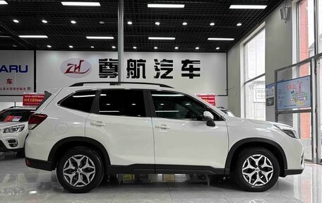 Subaru Forester, 2022 год, 2 700 000 рублей, 8 фотография