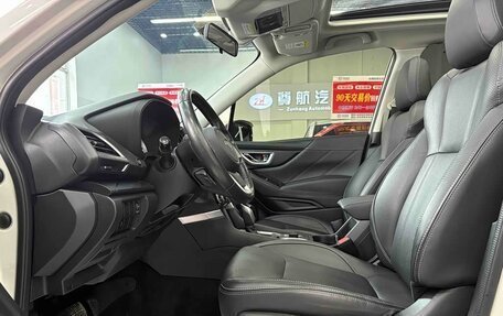 Subaru Forester, 2022 год, 2 700 000 рублей, 11 фотография