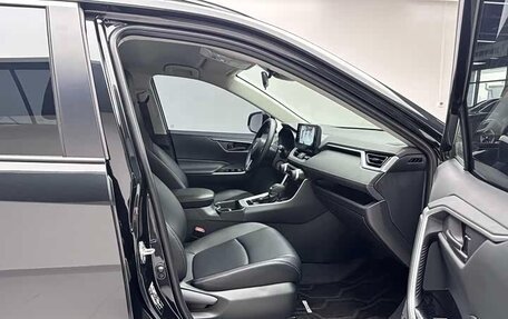 Toyota RAV4, 2024 год, 3 380 000 рублей, 12 фотография
