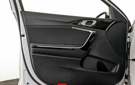 KIA cee'd III, 2020 год, 2 199 000 рублей, 19 фотография