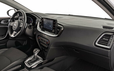 KIA cee'd III, 2020 год, 2 199 000 рублей, 13 фотография