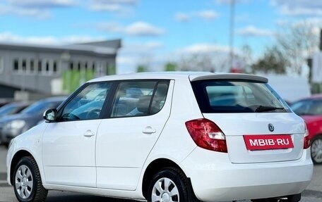 Skoda Fabia II, 2011 год, 599 000 рублей, 6 фотография