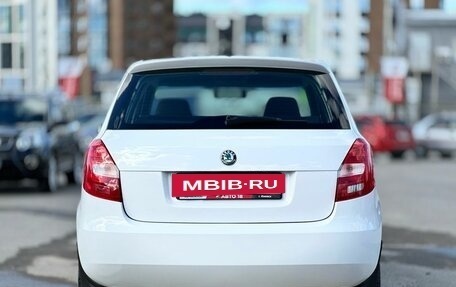 Skoda Fabia II, 2011 год, 599 000 рублей, 5 фотография