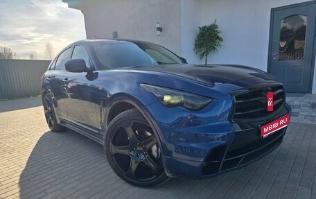 Infiniti QX70, 2013 год, 2 400 000 рублей, 1 фотография