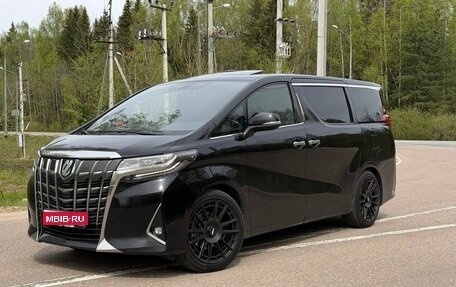 Toyota Alphard III, 2019 год, 4 600 000 рублей, 1 фотография