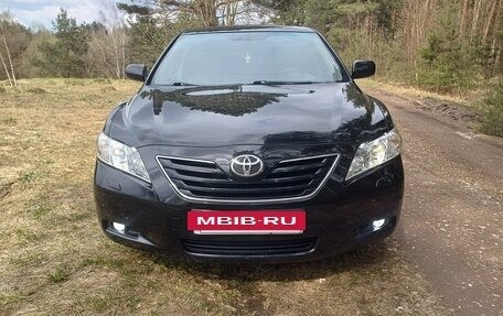 Toyota Camry, 2008 год, 1 300 000 рублей, 11 фотография
