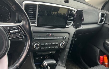 KIA Sportage IV рестайлинг, 2020 год, 2 550 000 рублей, 8 фотография
