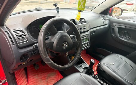 Skoda Fabia II, 2013 год, 450 000 рублей, 6 фотография
