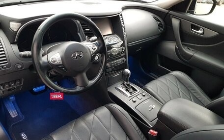 Infiniti QX70, 2013 год, 2 400 000 рублей, 9 фотография