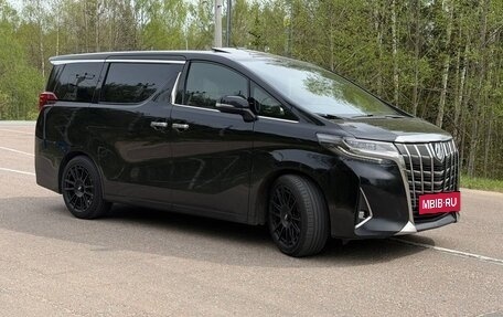 Toyota Alphard III, 2019 год, 4 600 000 рублей, 2 фотография