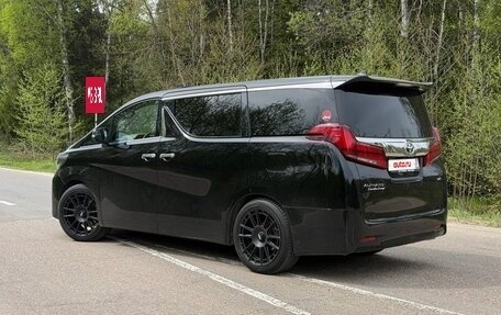 Toyota Alphard III, 2019 год, 4 600 000 рублей, 8 фотография