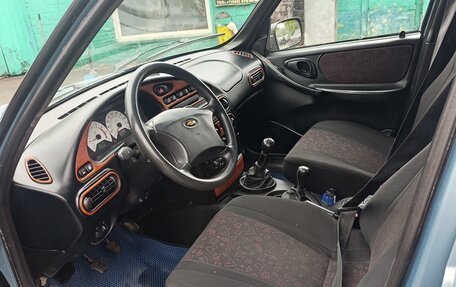 Chevrolet Niva I рестайлинг, 2006 год, 650 000 рублей, 5 фотография