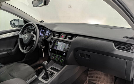 Skoda Octavia, 2019 год, 1 450 000 рублей, 13 фотография