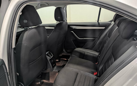 Skoda Octavia, 2019 год, 1 450 000 рублей, 18 фотография