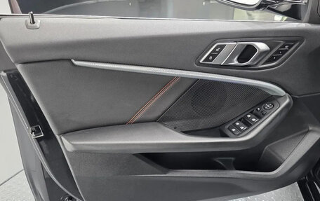 BMW 1 серия, 2021 год, 2 650 000 рублей, 12 фотография