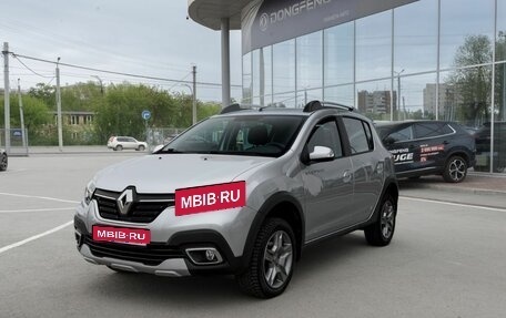 Renault Sandero II рестайлинг, 2021 год, 1 350 000 рублей, 1 фотография