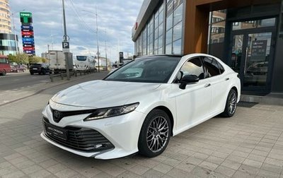 Toyota Camry, 2018 год, 2 600 000 рублей, 1 фотография