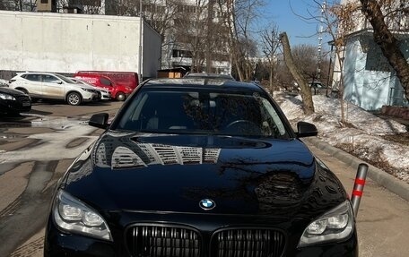 BMW 7 серия, 2012 год, 2 100 000 рублей, 2 фотография