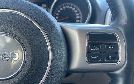 Jeep Grand Cherokee, 2012 год, 1 640 000 рублей, 13 фотография