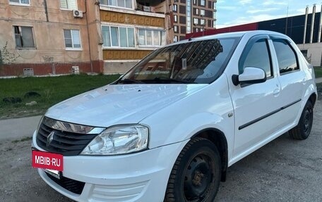 Renault Logan I, 2013 год, 450 000 рублей, 4 фотография