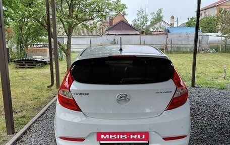 Hyundai Solaris II рестайлинг, 2015 год, 1 220 000 рублей, 3 фотография
