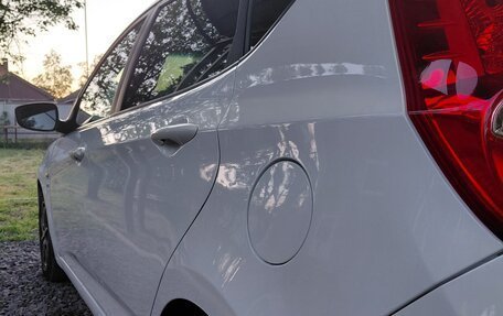 Hyundai Solaris II рестайлинг, 2015 год, 1 220 000 рублей, 25 фотография