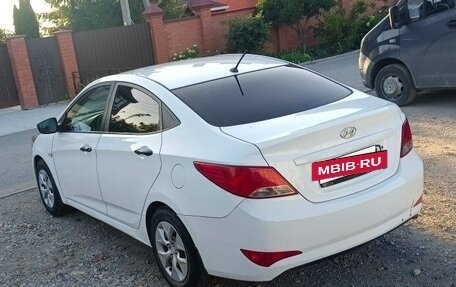 Hyundai Solaris II рестайлинг, 2016 год, 800 000 рублей, 6 фотография