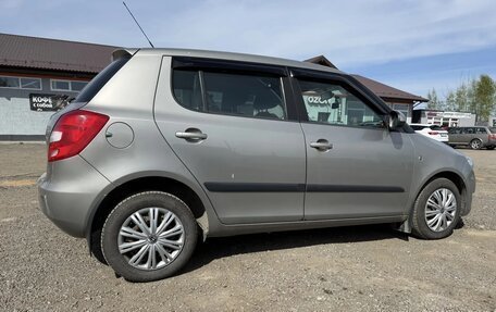 Skoda Fabia II, 2011 год, 585 000 рублей, 4 фотография