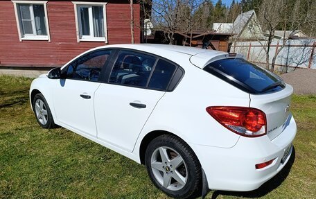 Chevrolet Cruze II, 2015 год, 775 000 рублей, 4 фотография