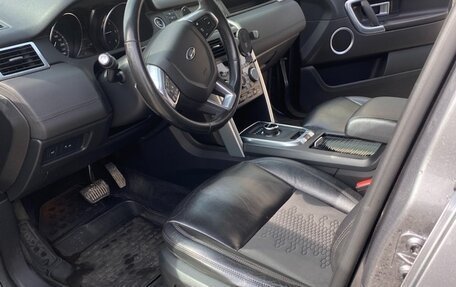 Land Rover Discovery Sport I рестайлинг, 2019 год, 2 580 000 рублей, 4 фотография