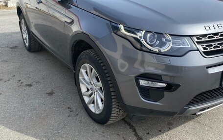 Land Rover Discovery Sport I рестайлинг, 2019 год, 2 580 000 рублей, 2 фотография