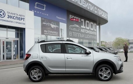 Renault Sandero II рестайлинг, 2021 год, 1 350 000 рублей, 4 фотография