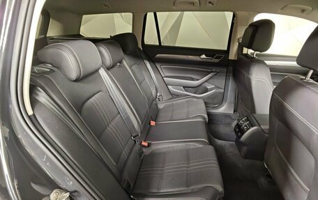 Volkswagen Passat B8 рестайлинг, 2018 год, 2 499 000 рублей, 15 фотография