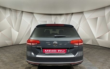 Volkswagen Passat B8 рестайлинг, 2018 год, 2 499 000 рублей, 8 фотография