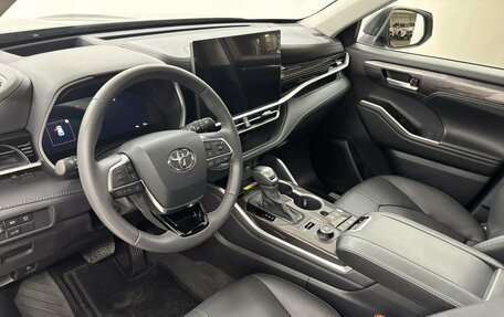 Toyota Highlander, 2026 год, 5 600 000 рублей, 11 фотография