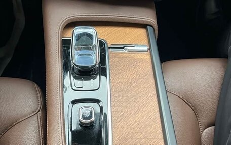 Volvo S90 II рестайлинг, 2023 год, 4 700 750 рублей, 9 фотография