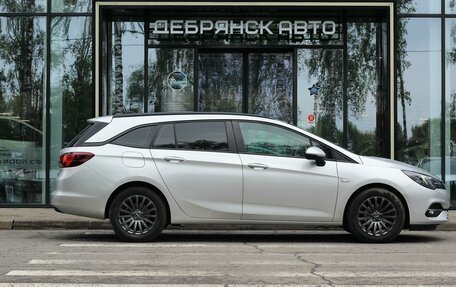 Opel Astra K, 2020 год, 1 400 000 рублей, 2 фотография