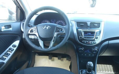 Hyundai Solaris II рестайлинг, 2014 год, 810 000 рублей, 9 фотография