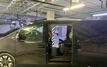 Hyundai Staria, 2021 год, 4 999 999 рублей, 7 фотография