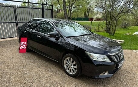 Toyota Camry, 2014 год, 1 900 000 рублей, 9 фотография