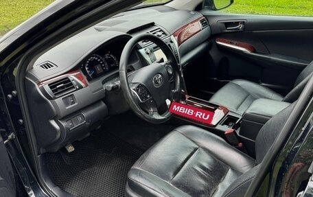 Toyota Camry, 2014 год, 1 900 000 рублей, 4 фотография