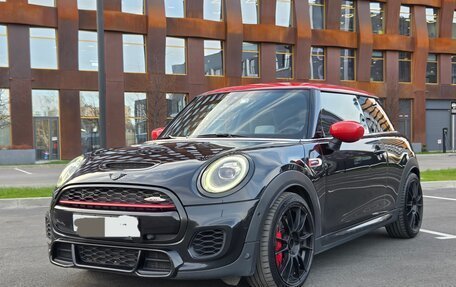 MINI Hatch, 2020 год, 3 000 000 рублей, 2 фотография
